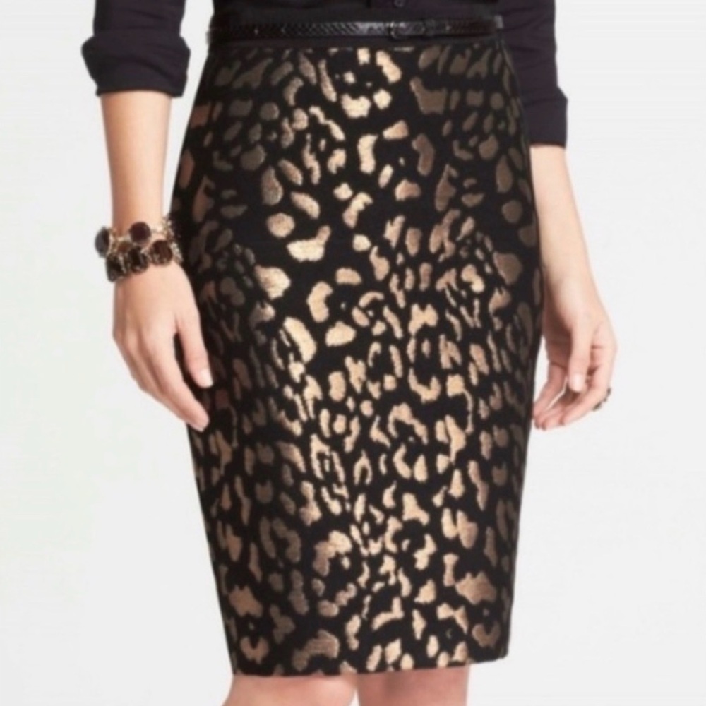 Ann Taylor Metallic Cheetah Pencil Skirt Size 6